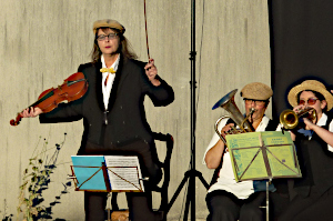 Le Bastringue. Valentin. Delphine Dussot.